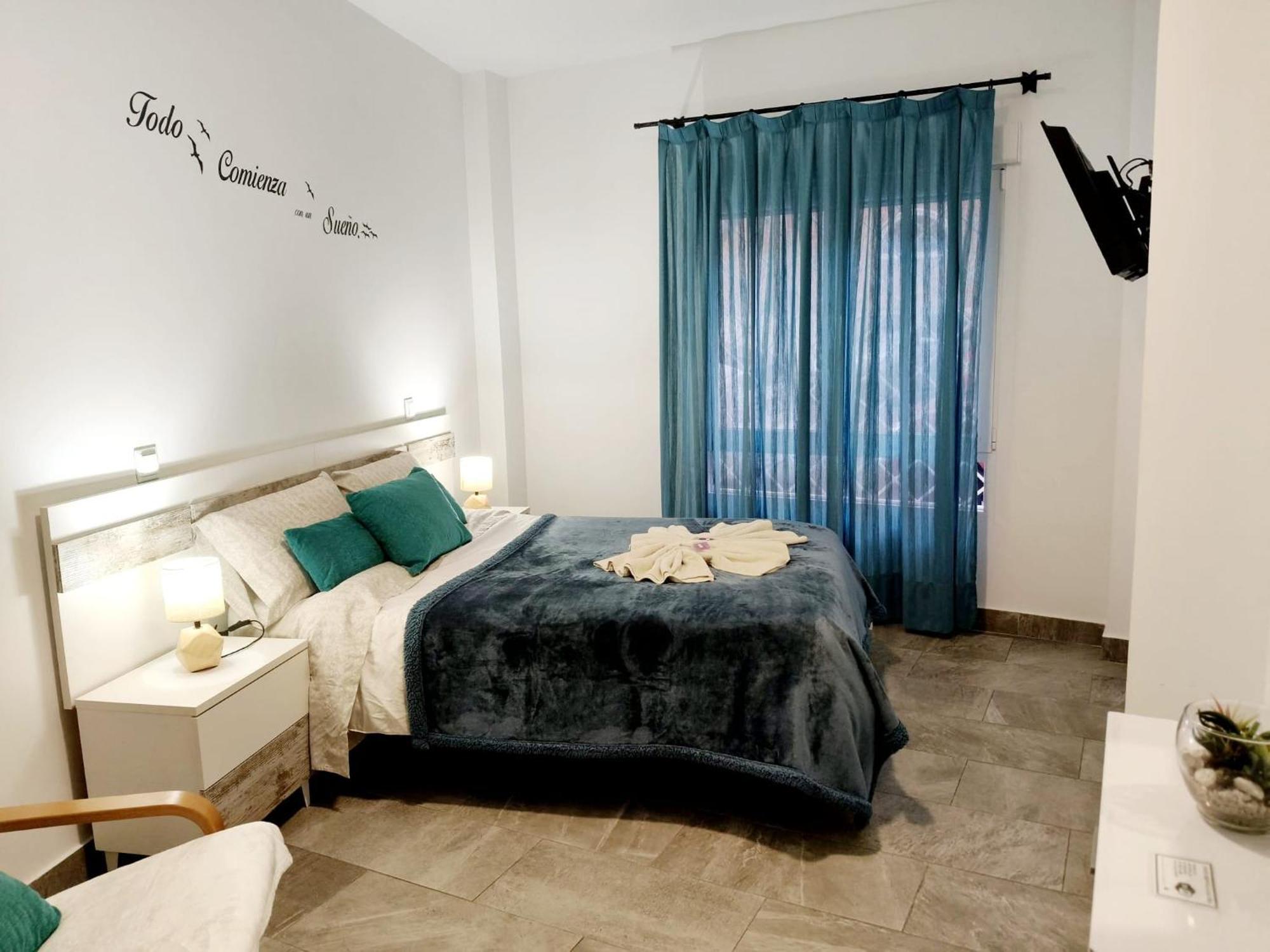 Apartamento La Galatea الكالا ذي إِناريس المظهر الخارجي الصورة